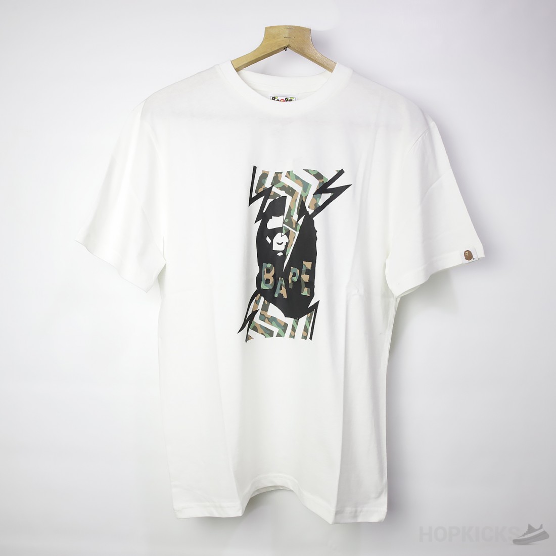 Nike Training T Shirt katoen a logo virgule Noir FatFace Green Camo Panel T Shirt